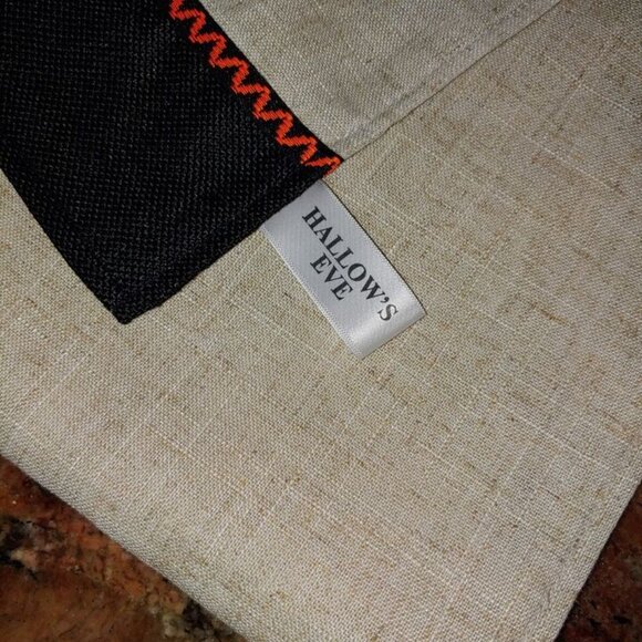 Hallow's Eve Linen Blend Halloween Spider Pumpkin Jewelled Table Runner 72x14" - Picture 5 of 11